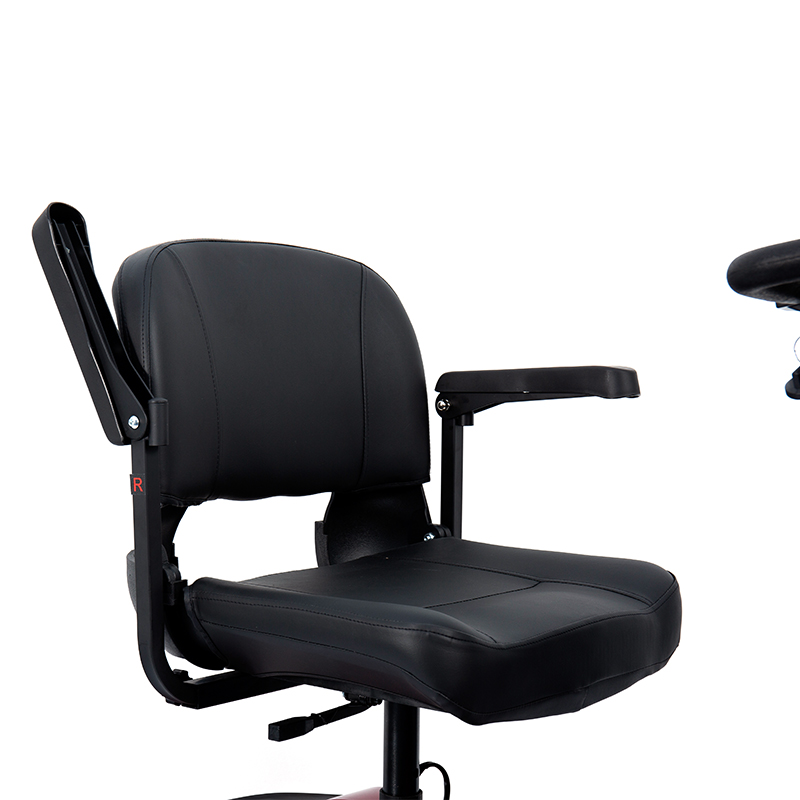 YL-16 4kolesový hendikepovaný skúter poháňaný do každého terénu