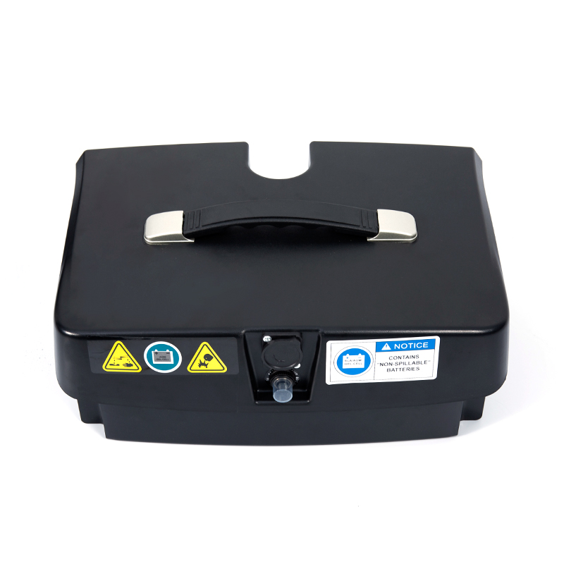 YL-02 Ľahký 4-kolesový skúter pre seniorov s otočným sedadlom o 360°