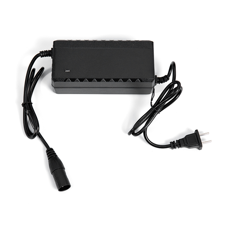 YL-985S 4 kolesá Ľahký prenosný skladací cestovný elektrický skúter